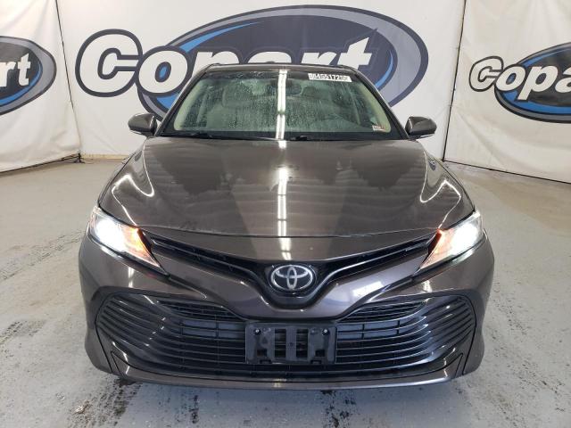 2018 TOYOTA CAMRY L 4T1B11HK4JU539194