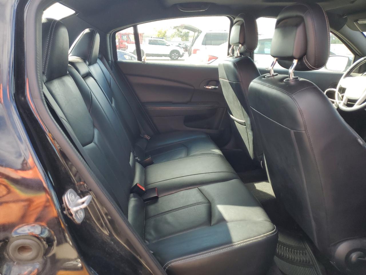 CHRYSLER 200 LIMITED