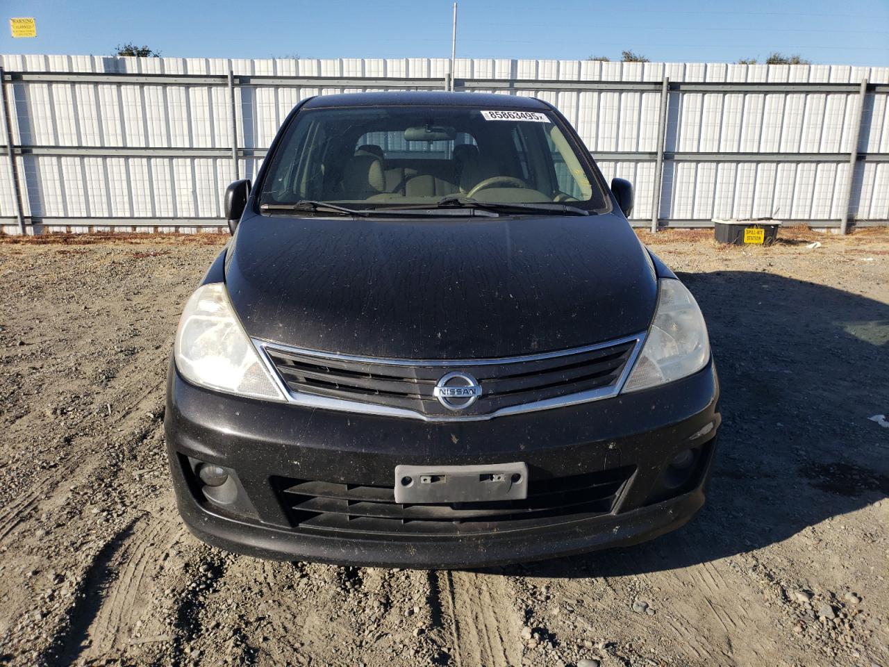 NISSAN VERSA S