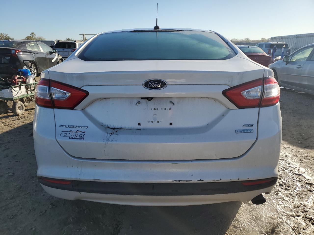 FORD FUSION SE