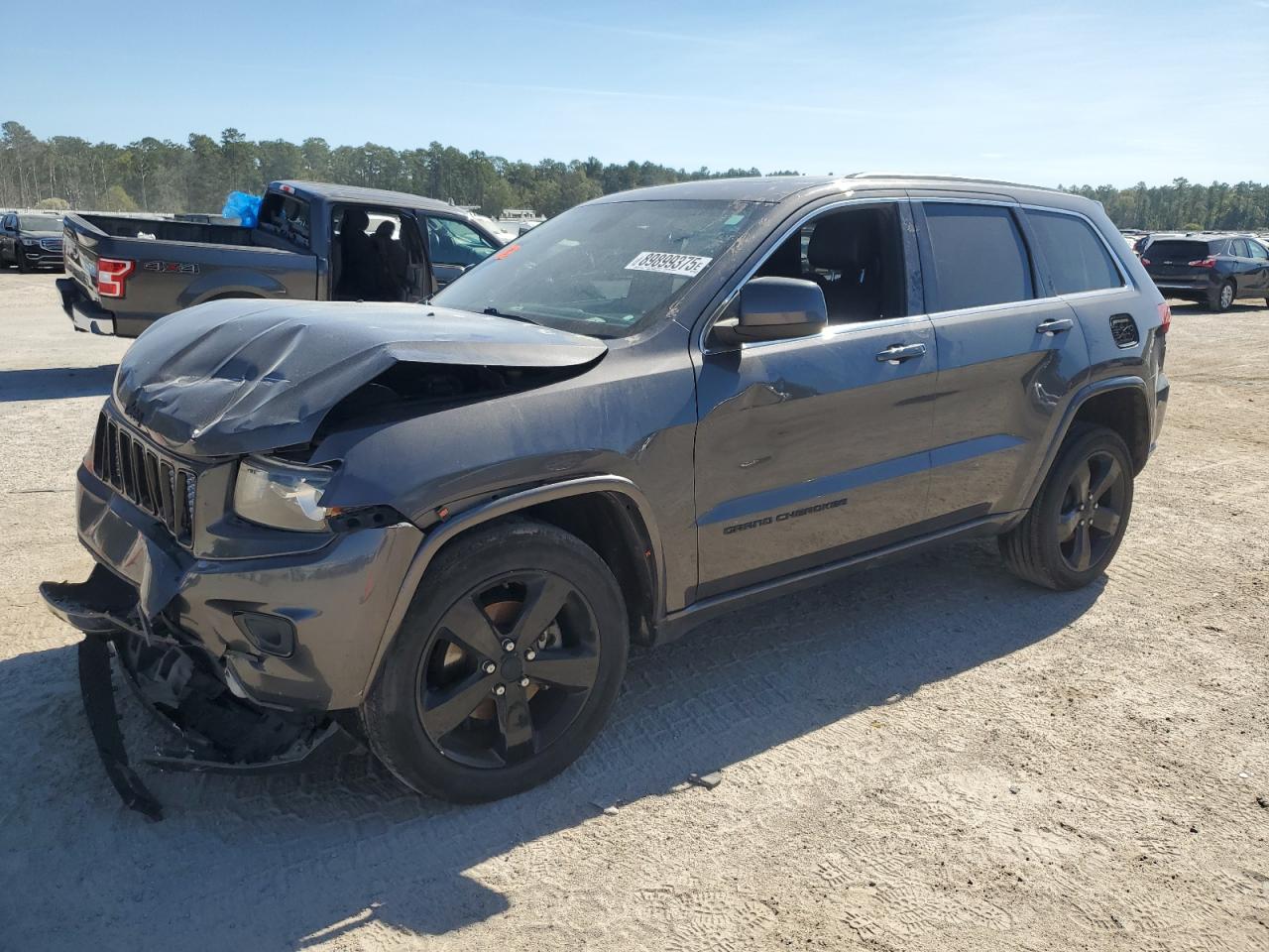 JEEP GRAND CHEROKEE LAREDO
