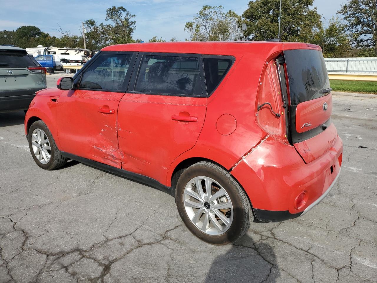 KIA SOUL +