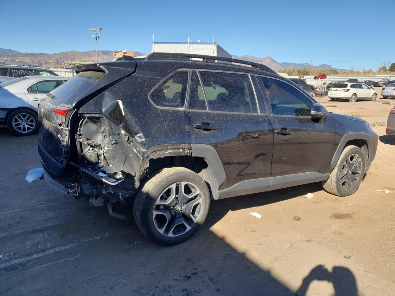 TOYOTA RAV4 ADVENTURE