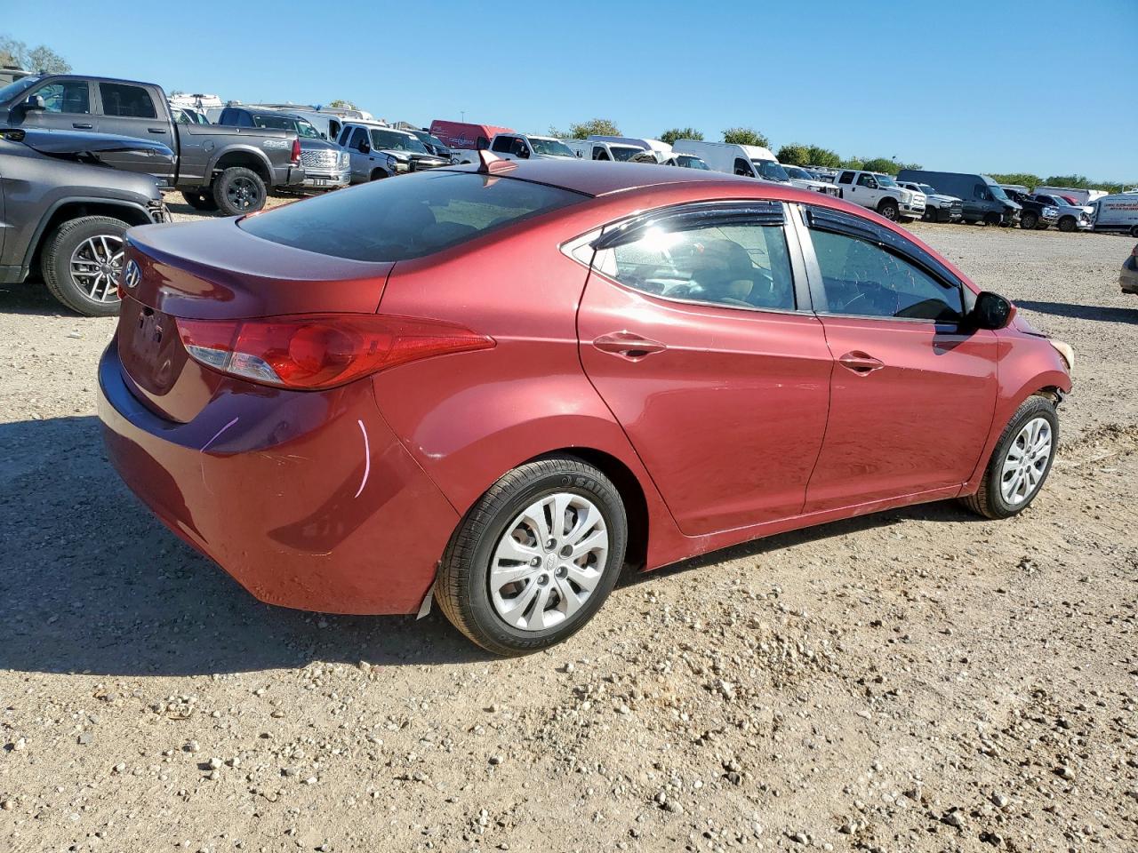 HYUNDAI ELANTRA GLS