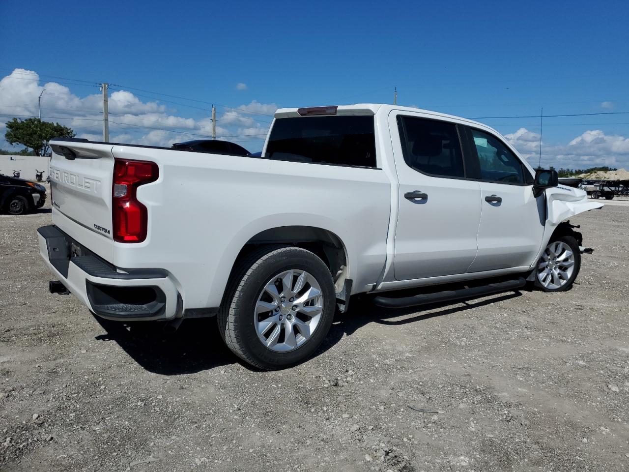 CHEVROLET SILVERADO C1500 CUSTOM