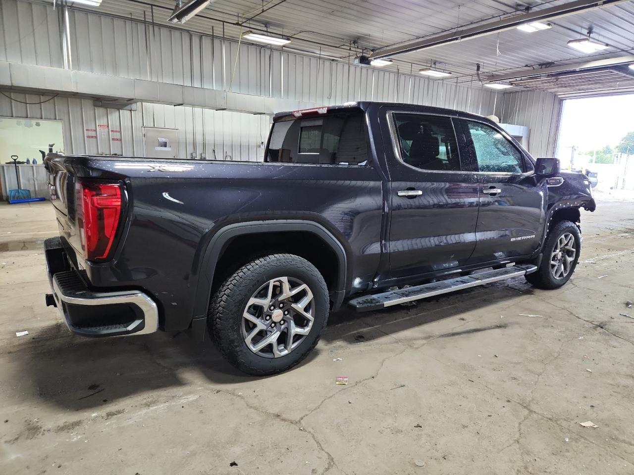 GMC SIERRA K1500 SLT