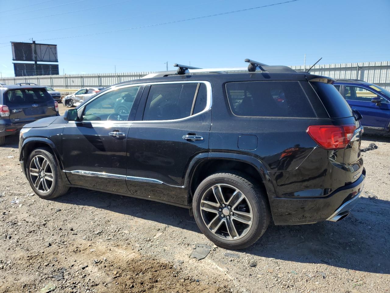 GMC ACADIA DENALI