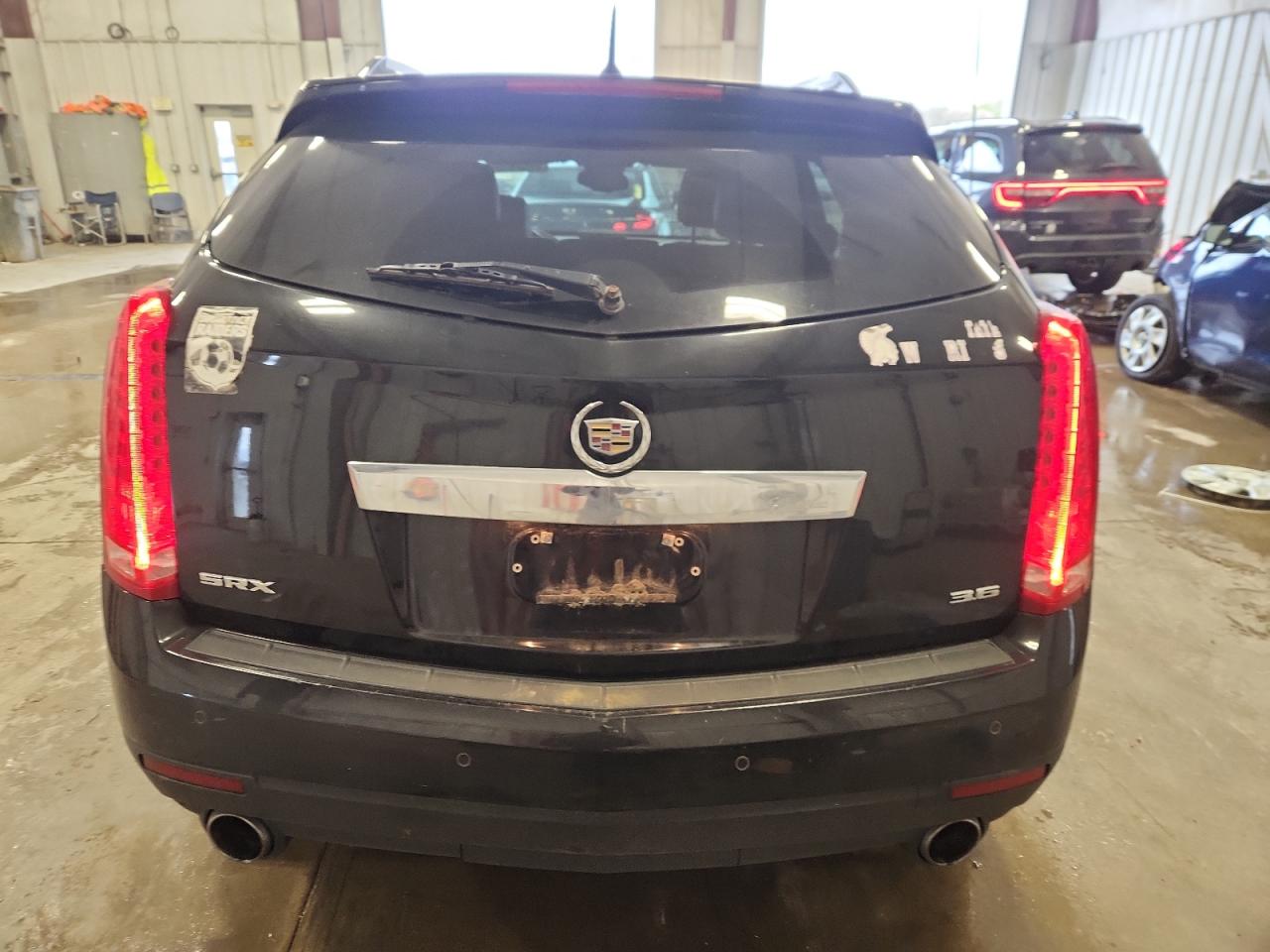 CADILLAC SRX LUXURY COLLECTION