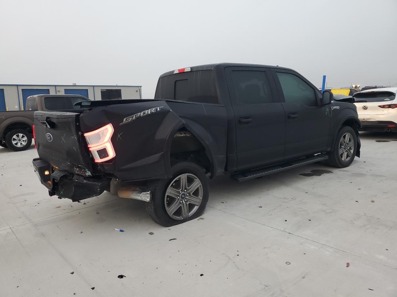 FORD F-150 SUPERCREW