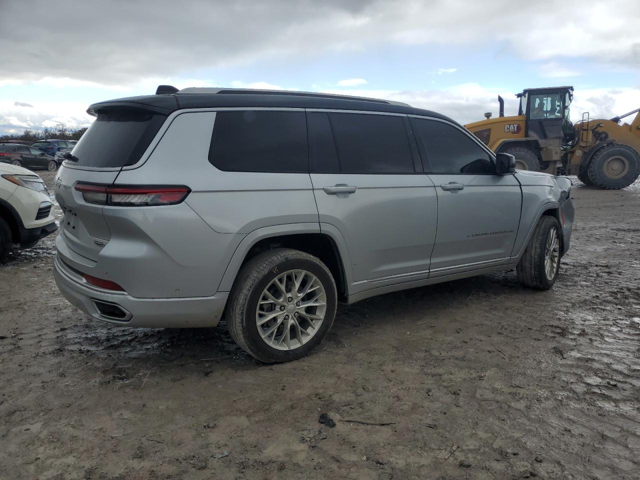 JEEP GRAND CHEROKEE L SUMMIT