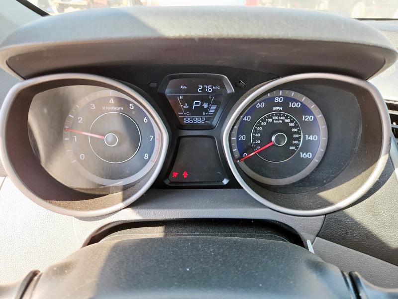 2016 HYUNDAI ELANTRA SE KMHDH4AE1GU517799