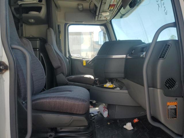 2019 VOLVO VN #3277049180