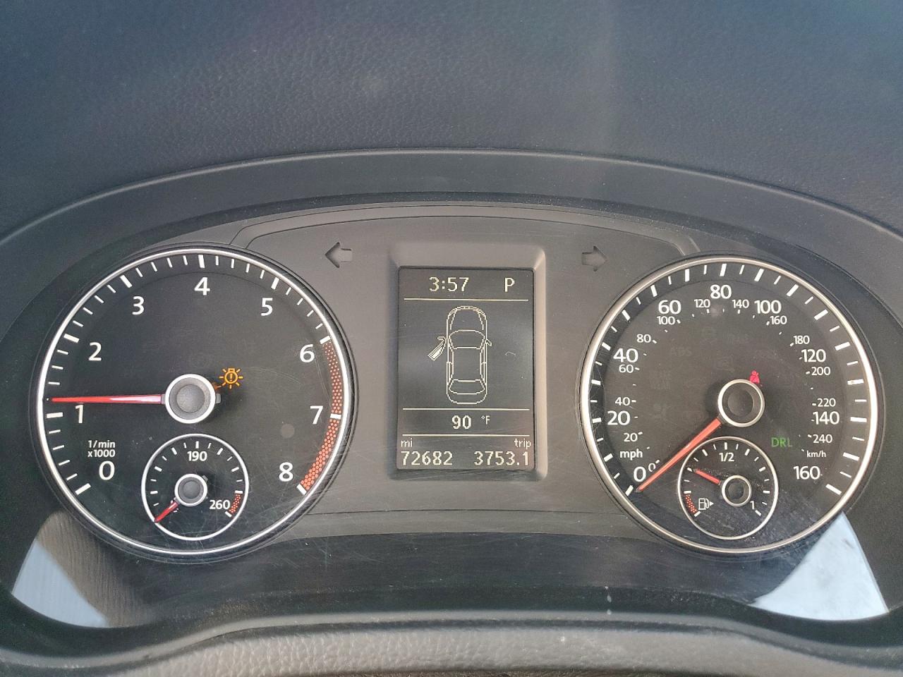 VOLKSWAGEN PASSAT SE