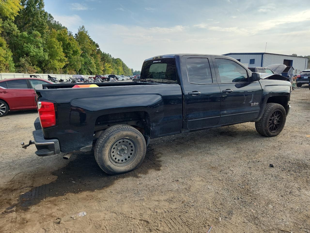 CHEVROLET SILVERADO C1500 LT