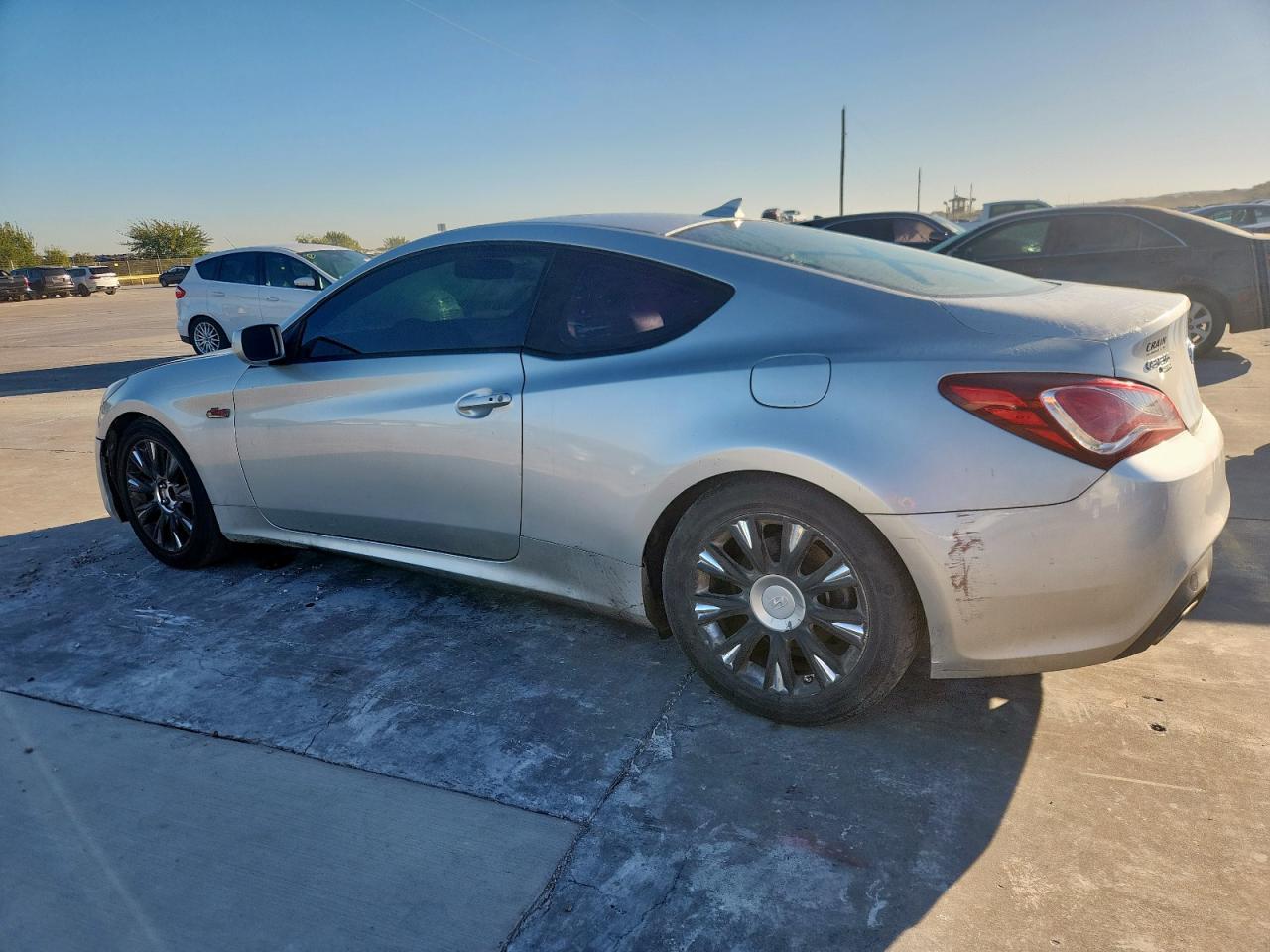 HYUNDAI GENESIS 2.0T