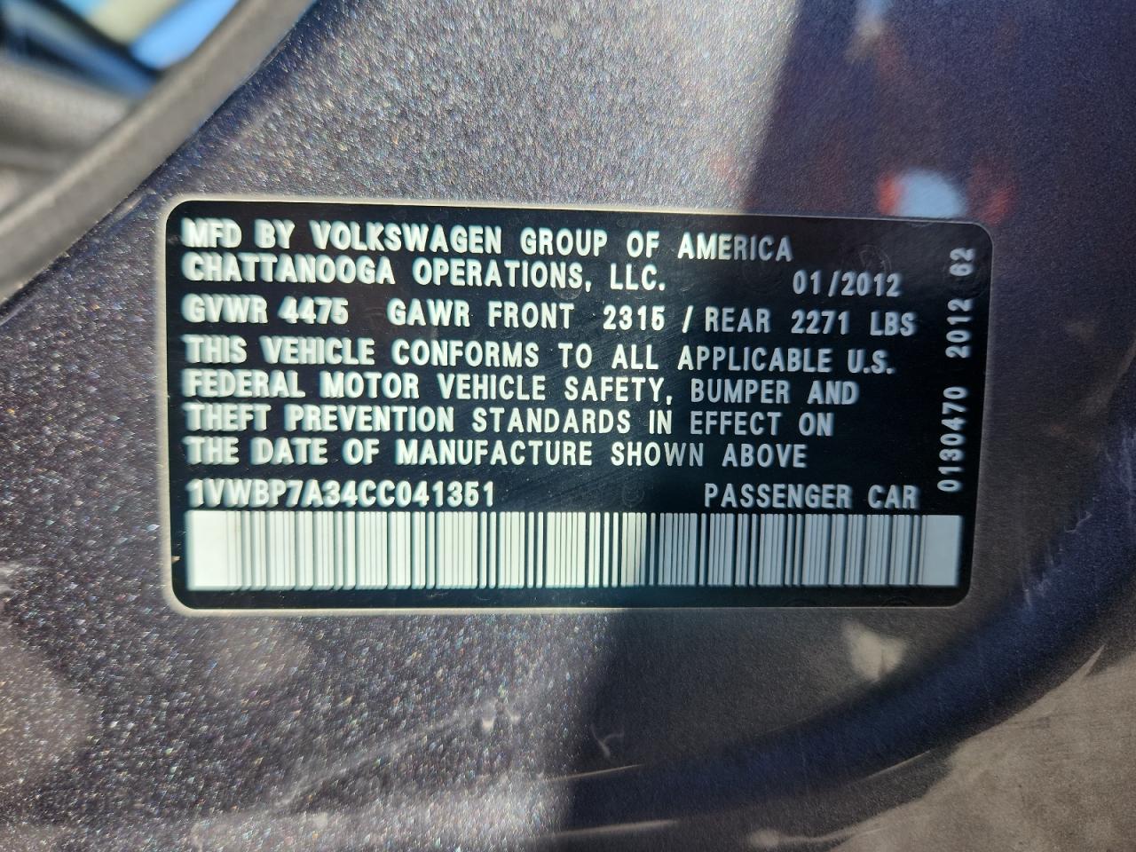 VOLKSWAGEN PASSAT SE