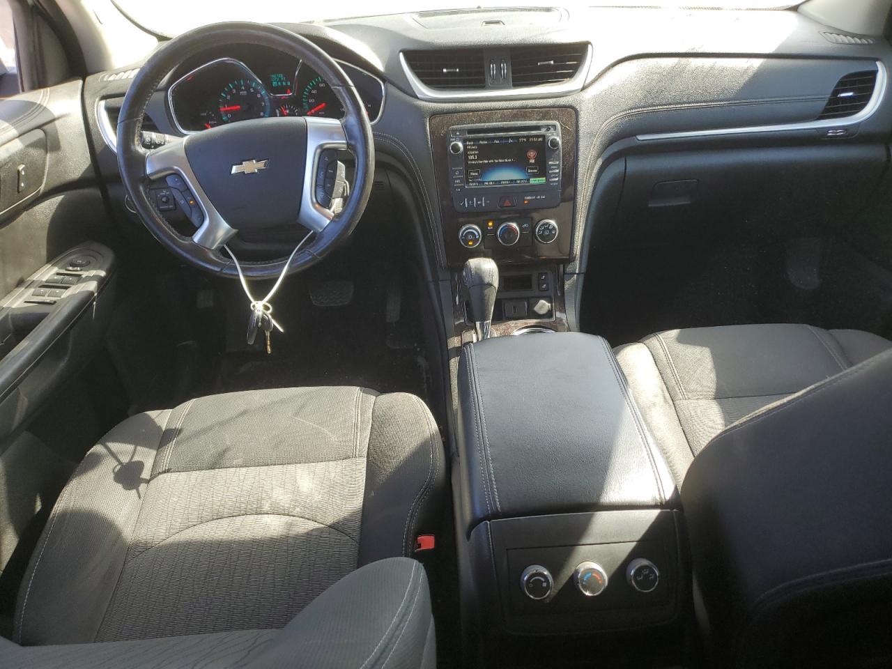 CHEVROLET TRAVERSE LT