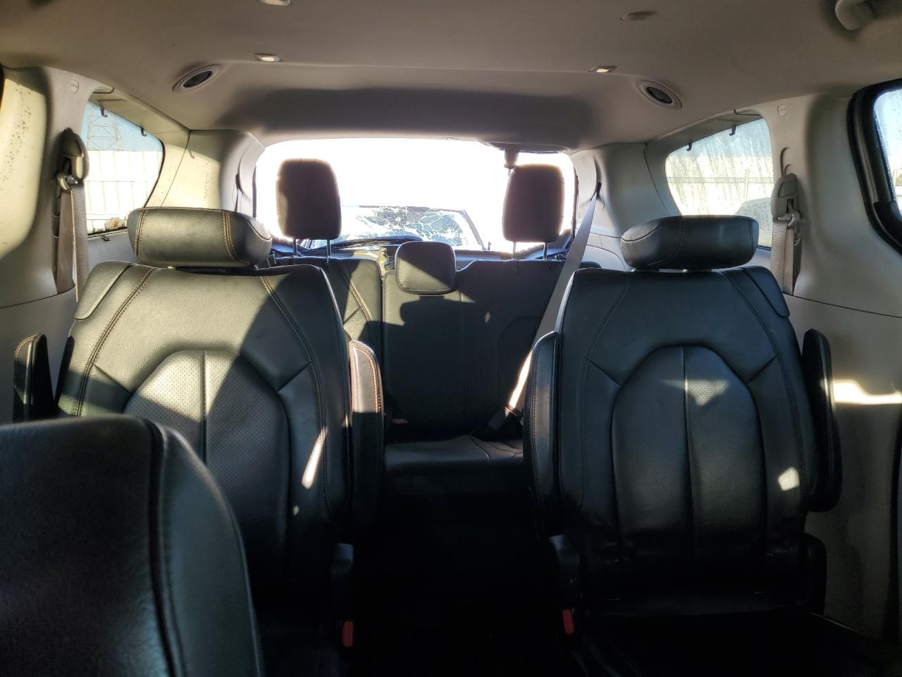 CHRYSLER PACIFICA TOURING L