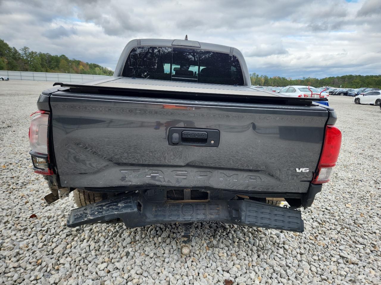 TOYOTA TACOMA DOUBLE CAB