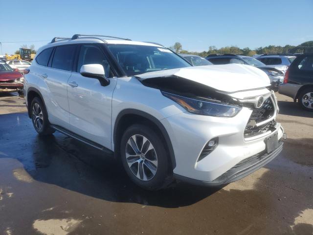 2022 TOYOTA HIGHLANDER - 5TDGZRBH7NS583117