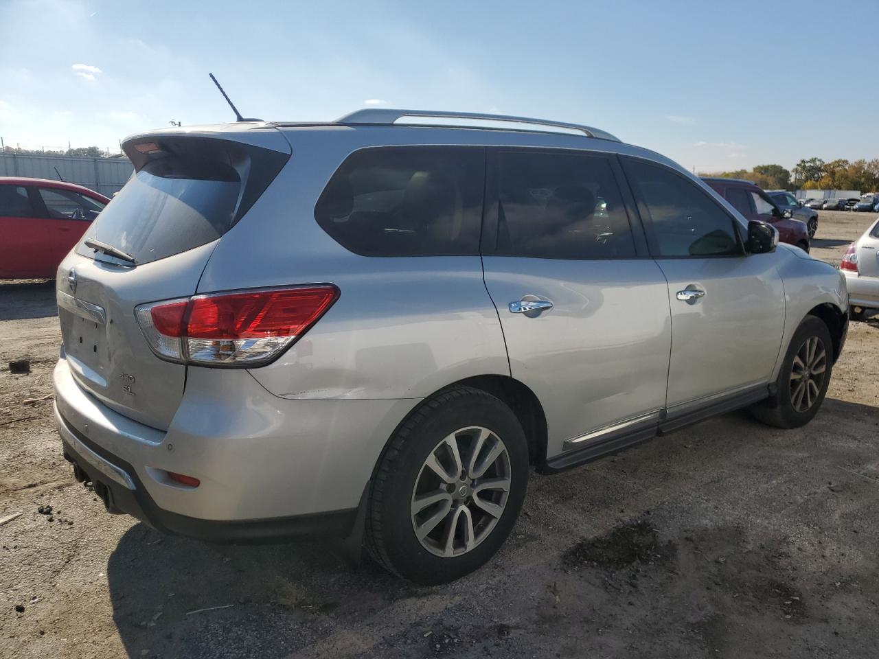 NISSAN PATHFINDER S