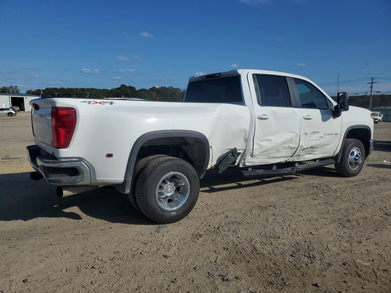 CHEVROLET SILVERADO K3500 LT