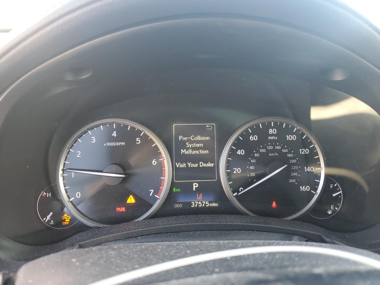 LEXUS NX 300 BASE