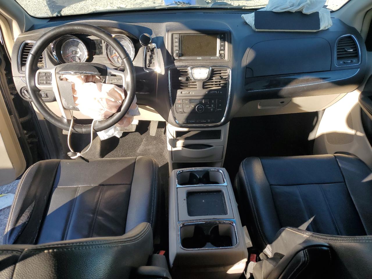 CHRYSLER TOWN & COUNTRY TOURING