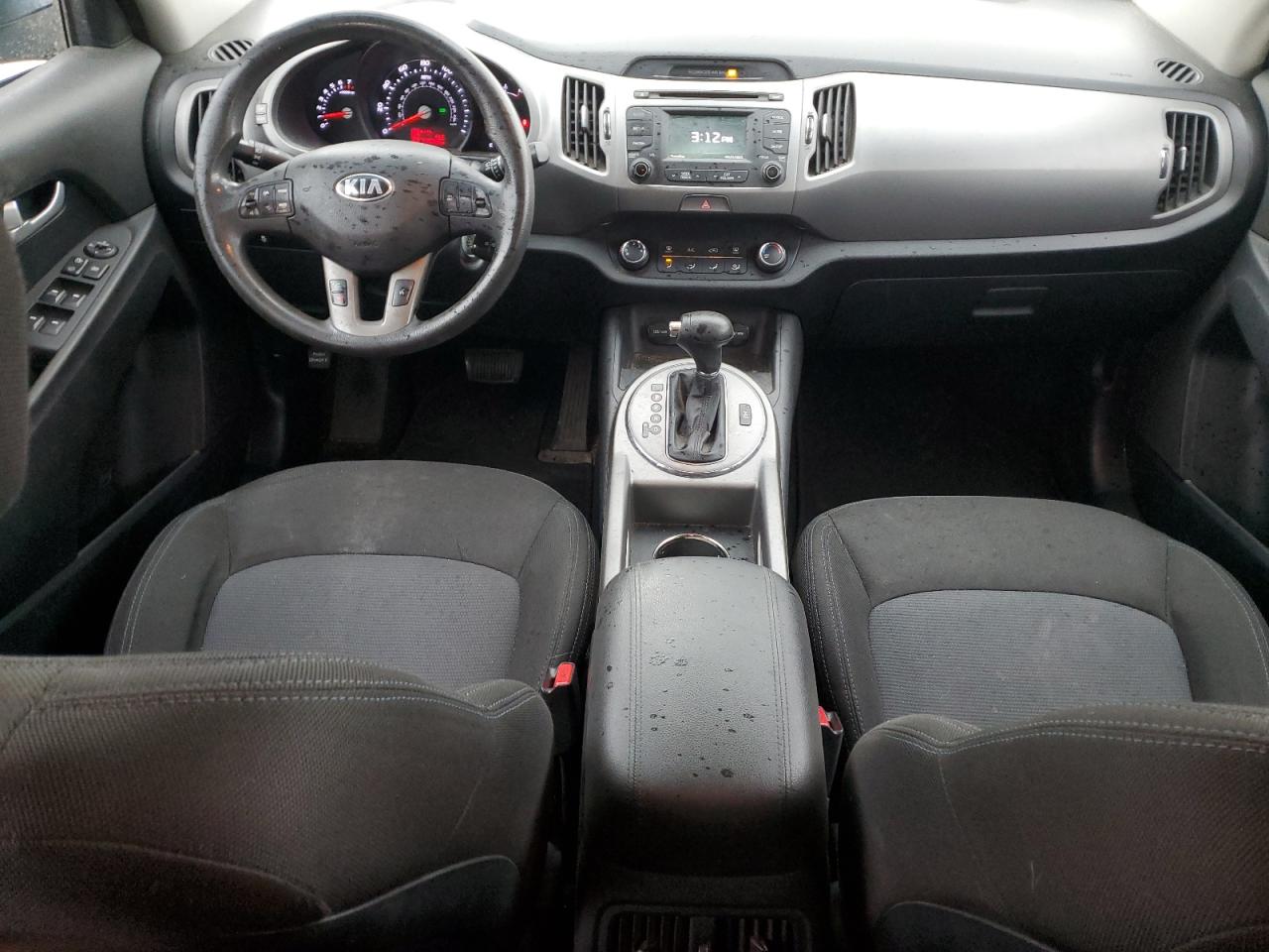 KIA SPORTAGE LX