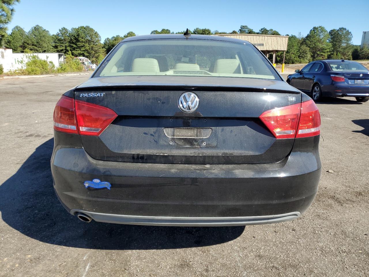 VOLKSWAGEN PASSAT SE