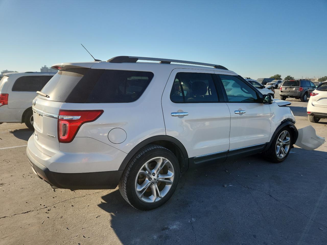 FORD EXPLORER LIMITED
