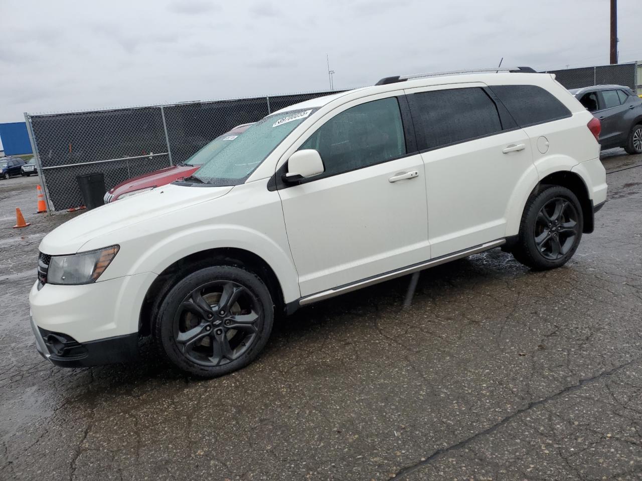 DODGE JOURNEY CROSSROAD