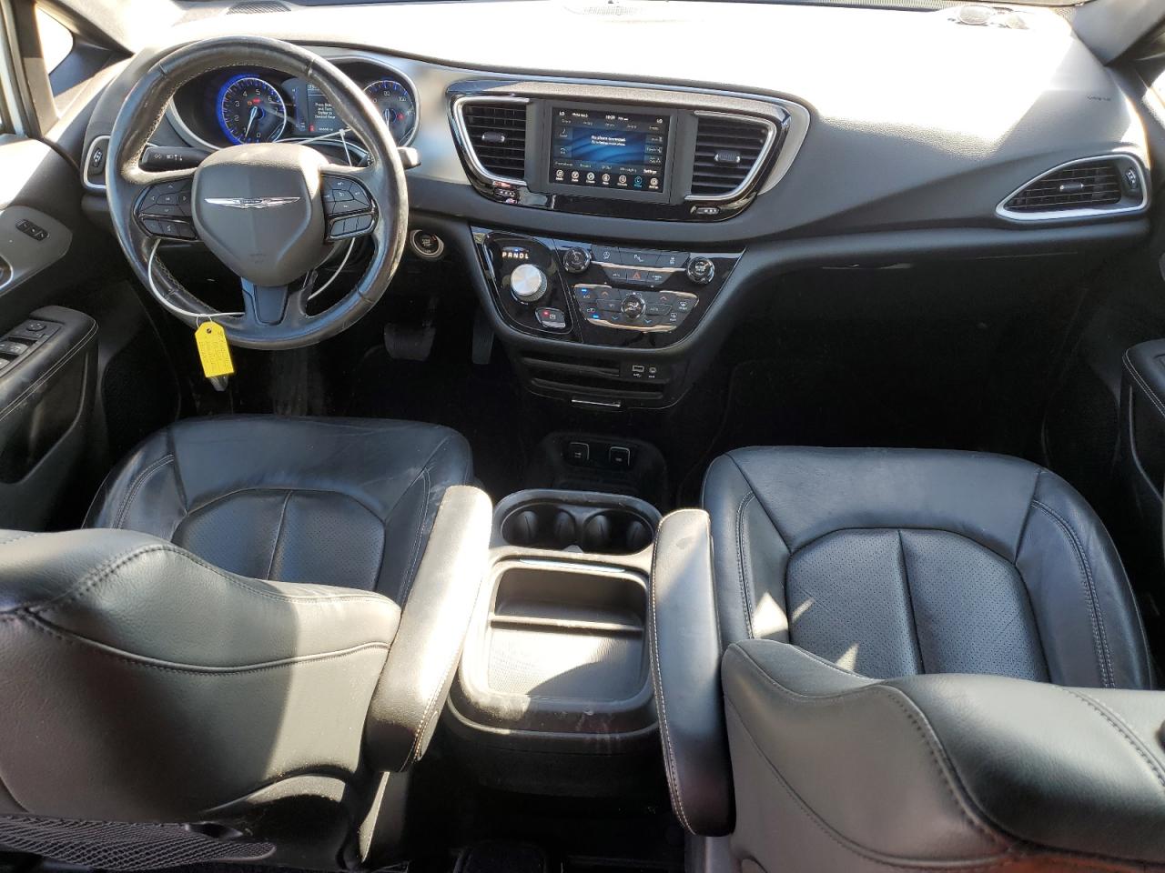 CHRYSLER PACIFICA TOURING L