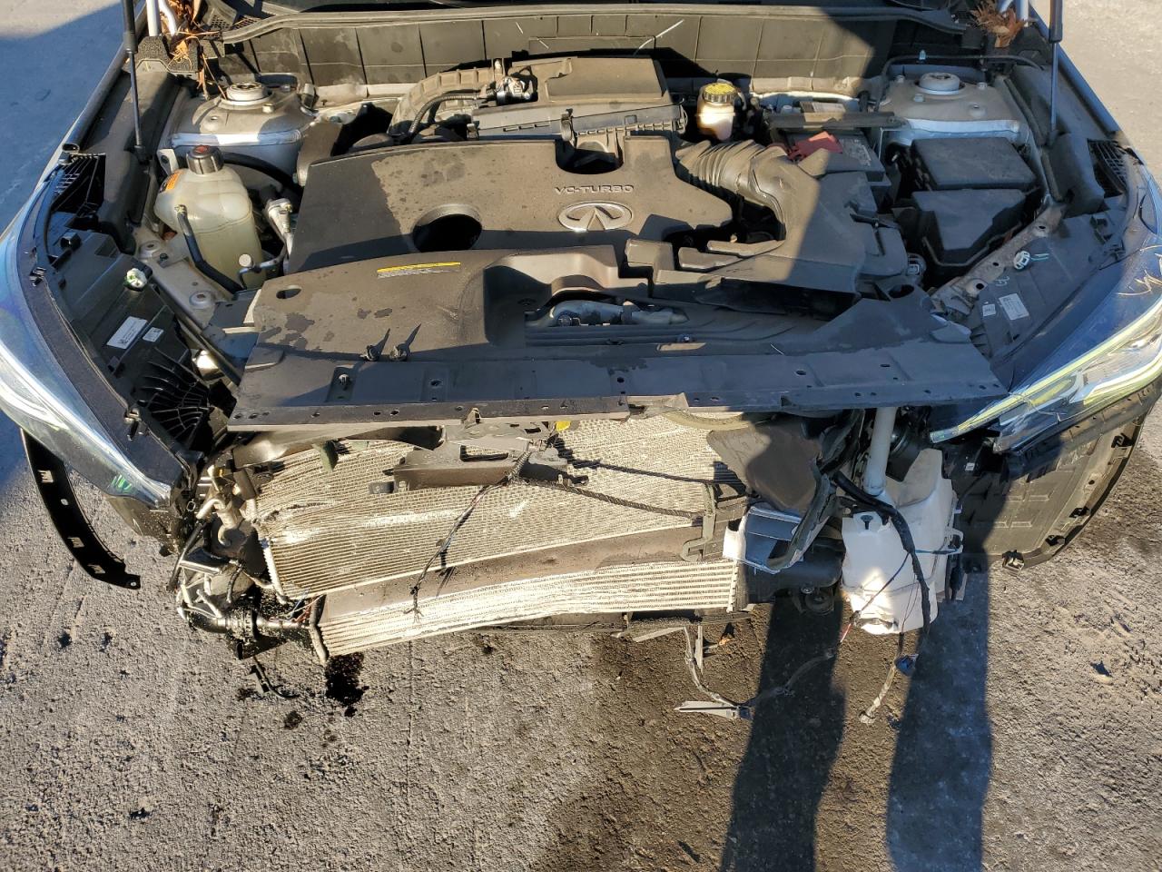 INFINITI QX50 ESSENTIAL