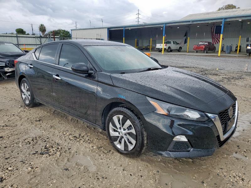2022 NISSAN ALTIMA S #3305357313