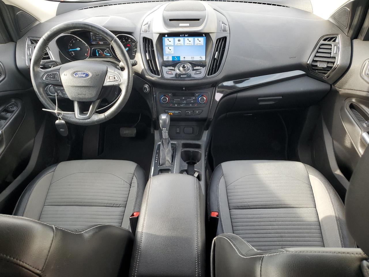 FORD ESCAPE TITANIUM