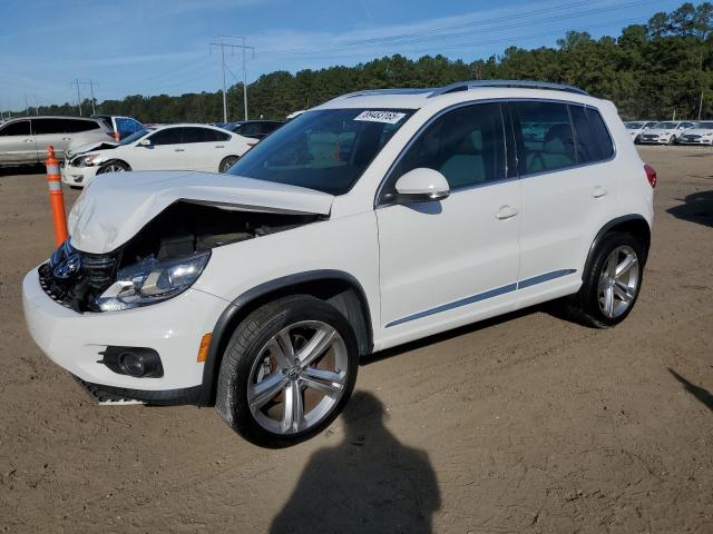 Global Auto Auctions: 2014 VOLKSWAGEN TIGUAN S