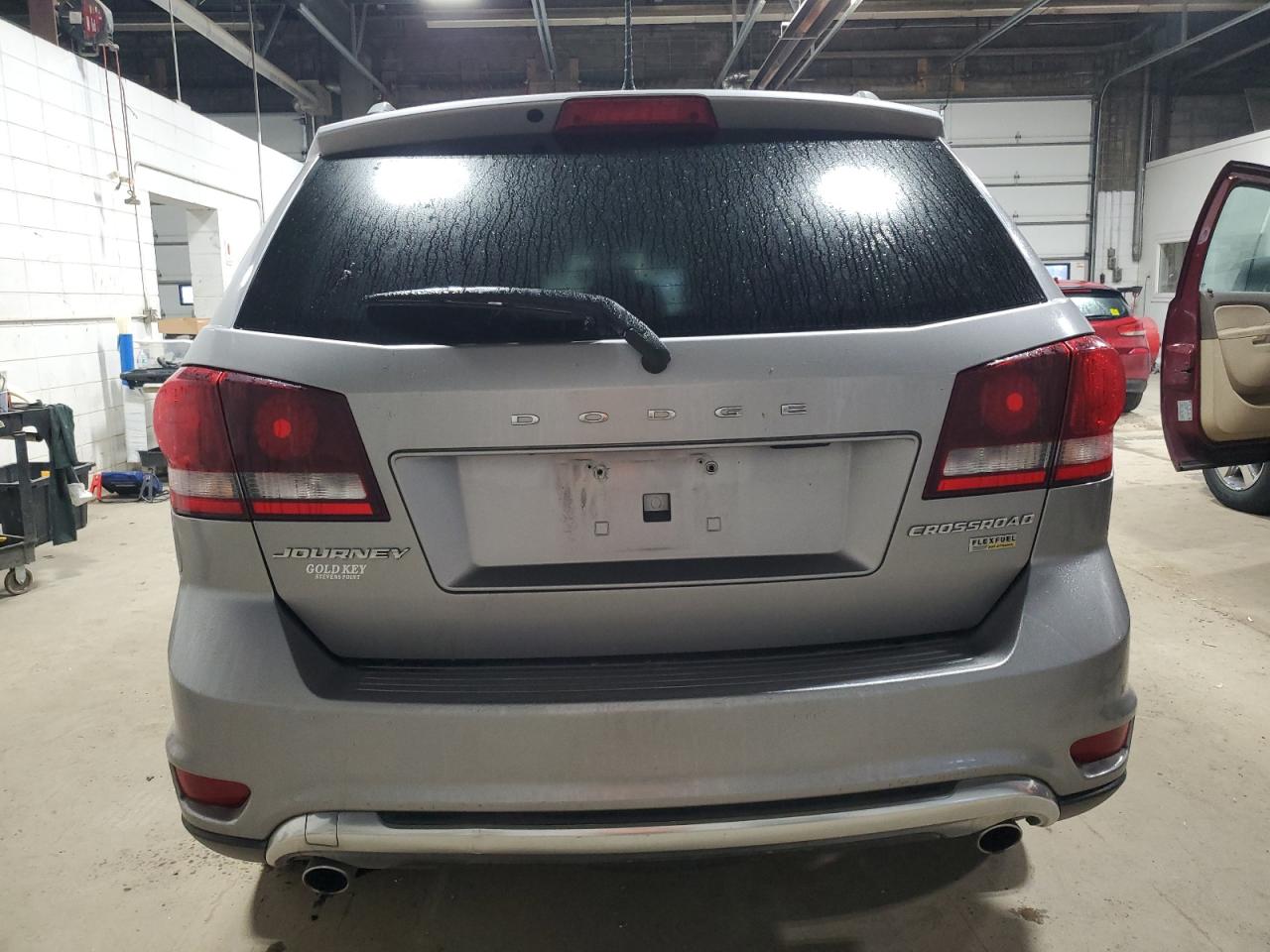 DODGE JOURNEY CROSSROAD