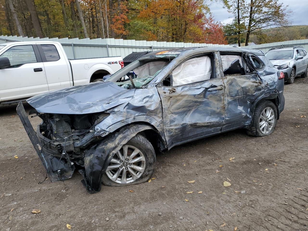 TOYOTA COROLLA CROSS LE