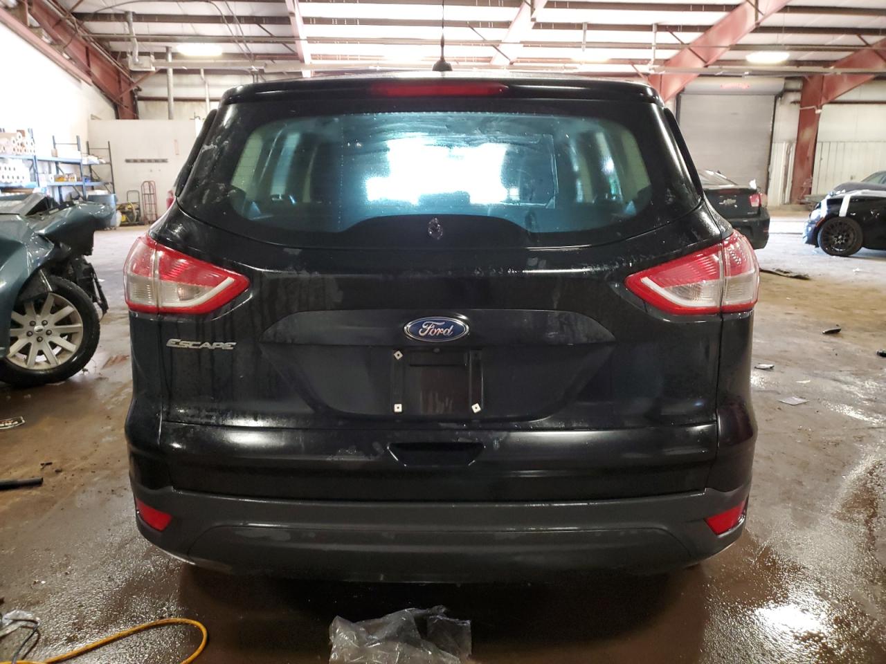 FORD ESCAPE S