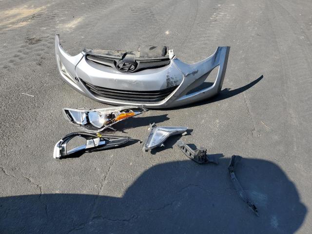 2015 HYUNDAI ELANTRA SE 5NPDH4AE1FH547916