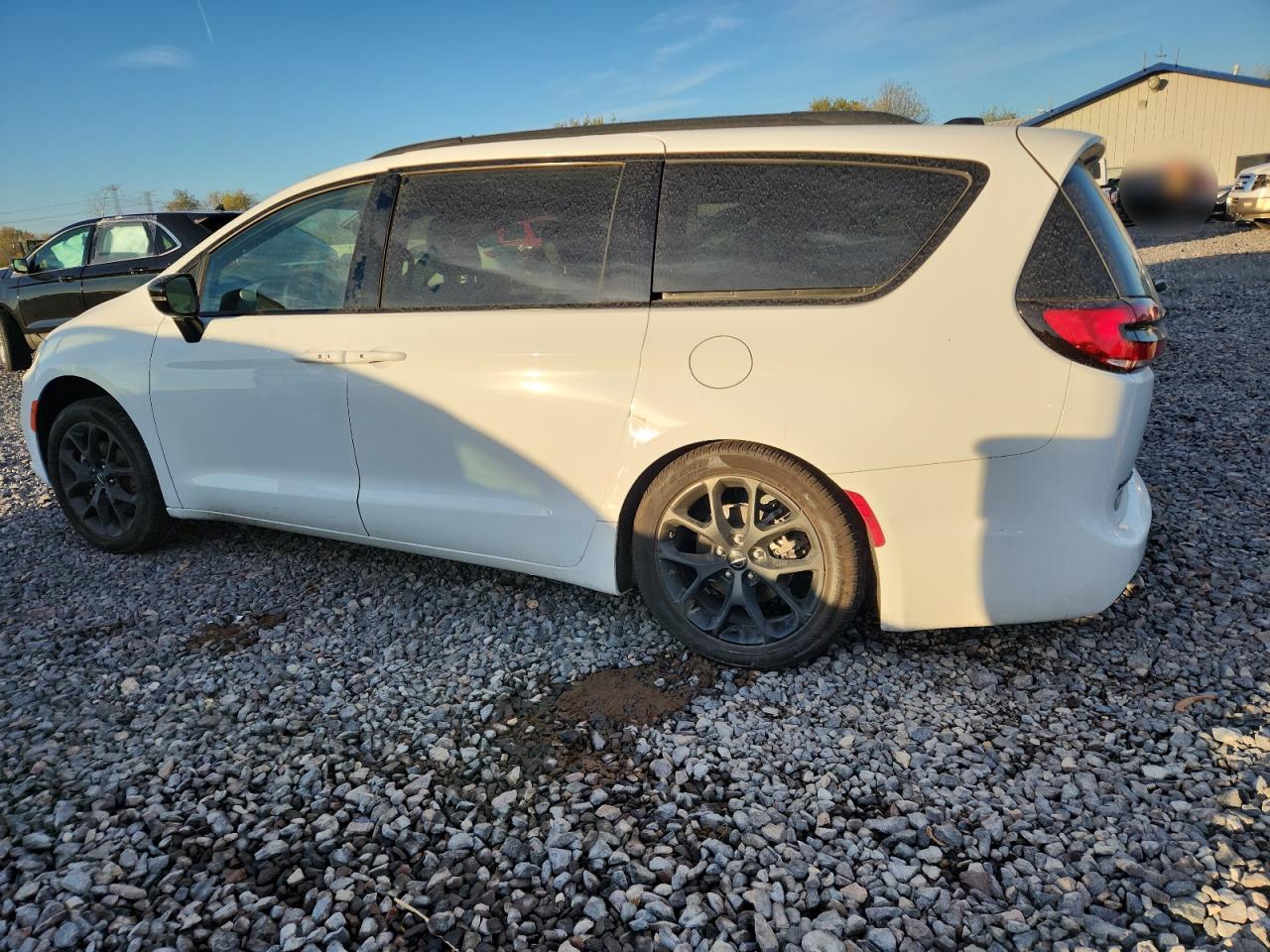 CHRYSLER PACIFICA TOURING L