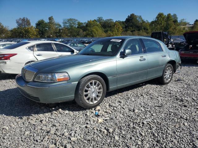 LINCOLN TOWN CAR SIGNATURE
