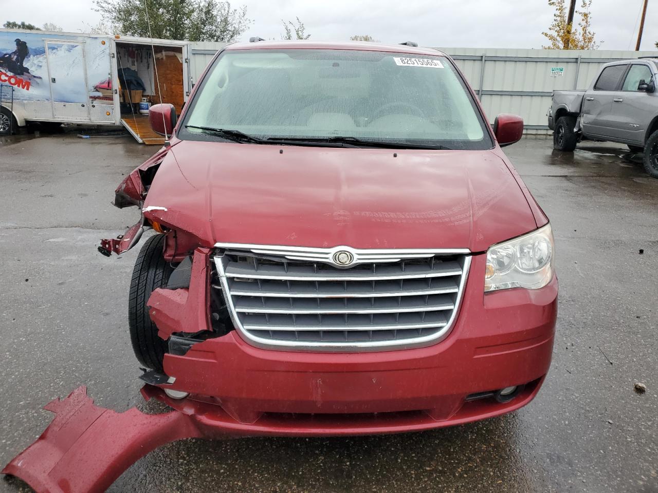 CHRYSLER TOWN & COUNTRY TOURING