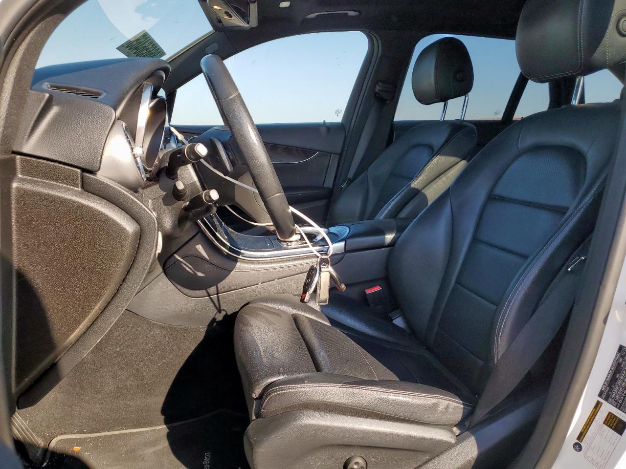 MERCEDES-BENZ GLC-CLASS 300