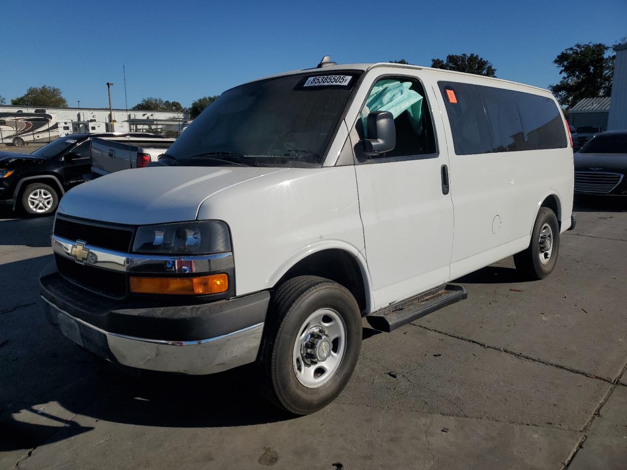 CHEVROLET EXPRESS LT