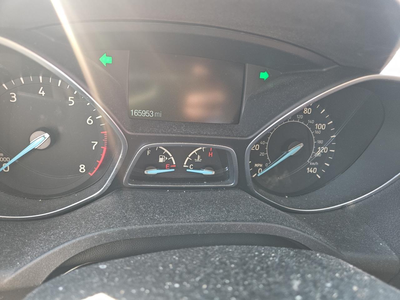 FORD ESCAPE TITANIUM