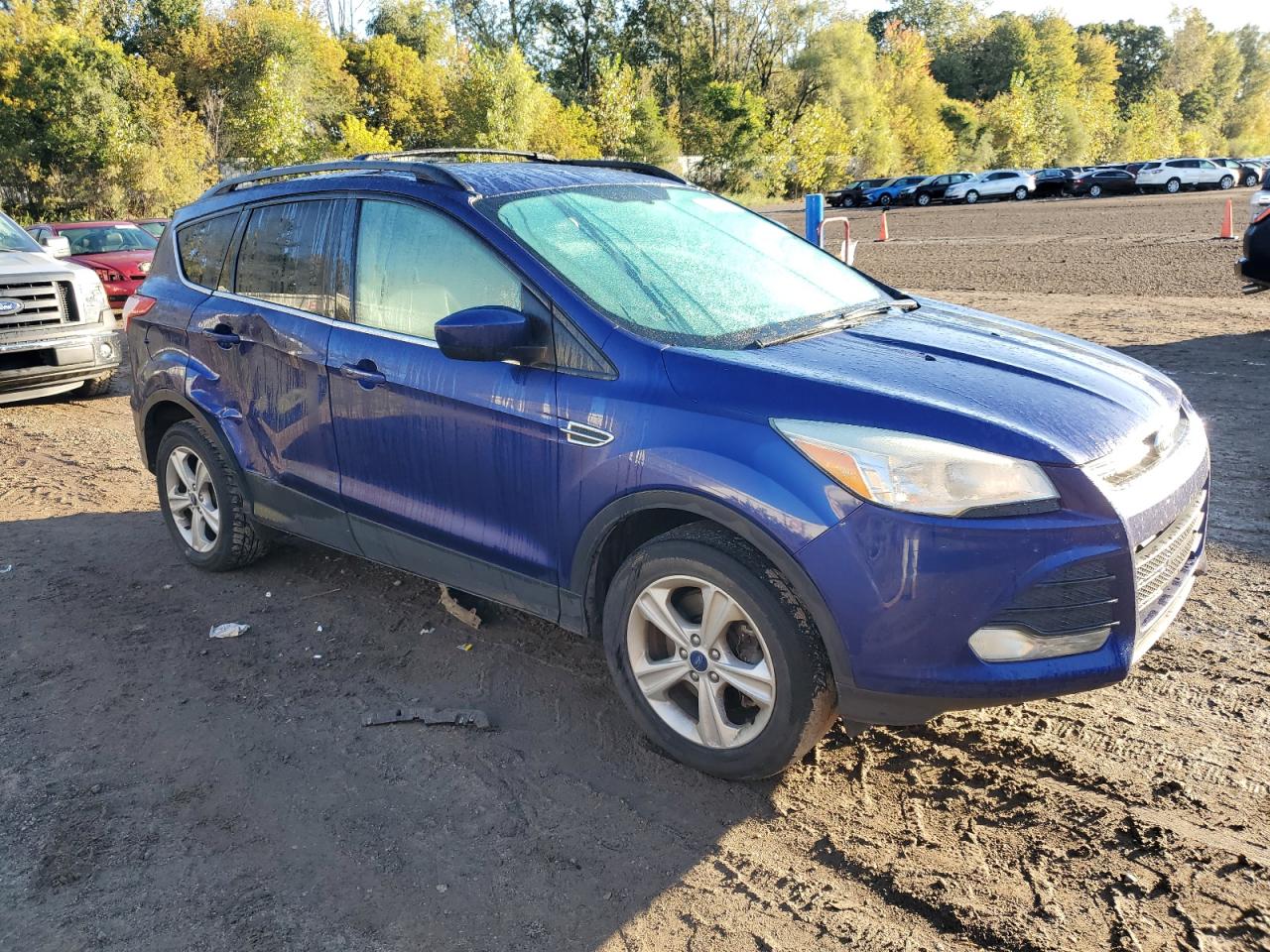 FORD ESCAPE SE