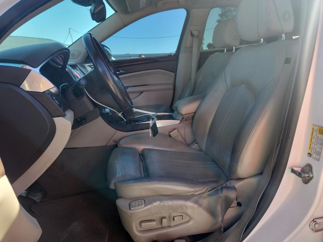 CADILLAC SRX LUXURY COLLECTION