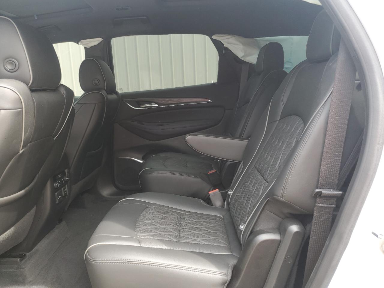 BUICK ENCLAVE AVENIR